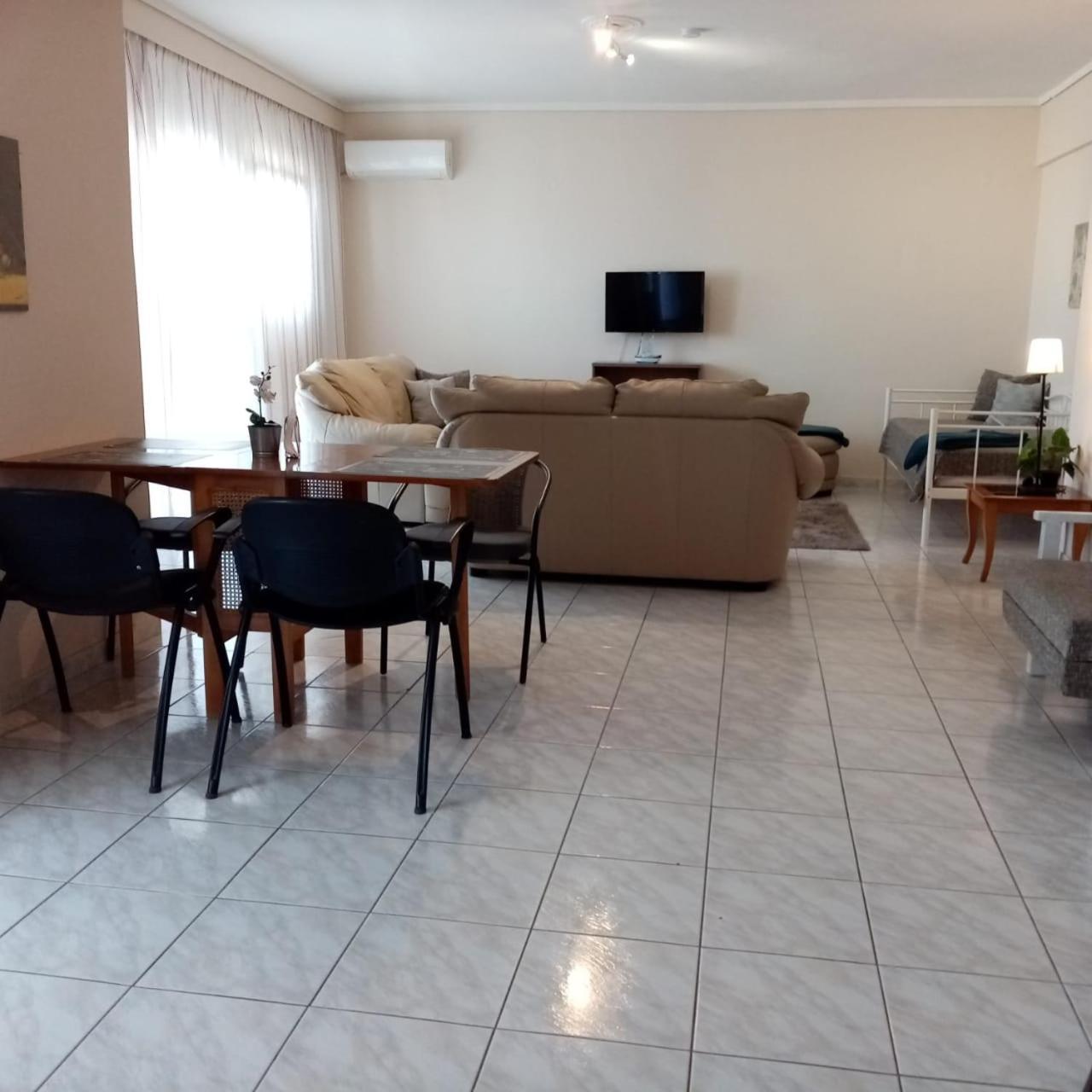 Apartment By The Beach With Amazing Sea View Peraia  ภายนอก รูปภาพ
