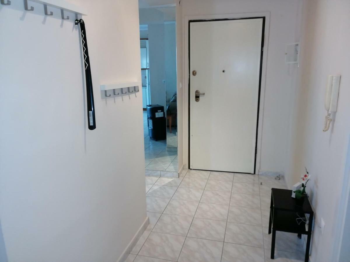Apartment By The Beach With Amazing Sea View Peraia  ภายนอก รูปภาพ